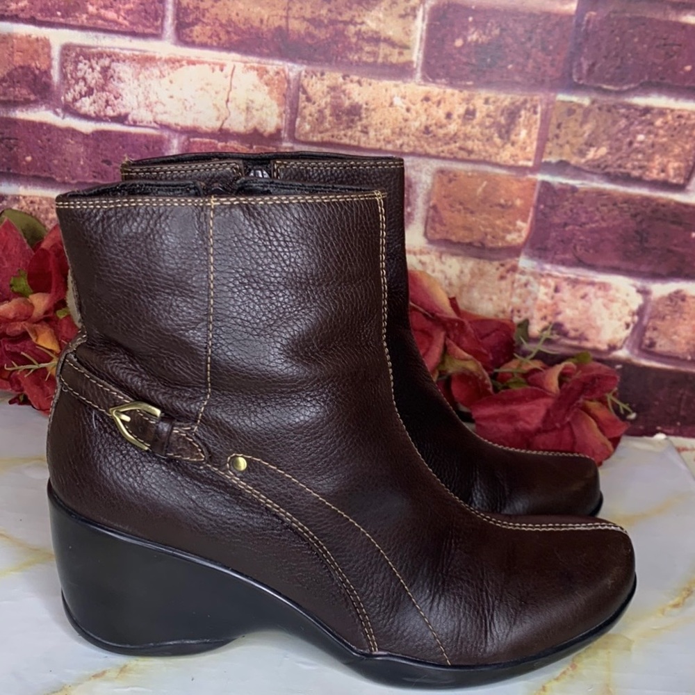 Naturalizer Brown Leather Wedge Lerato Ankle Booties